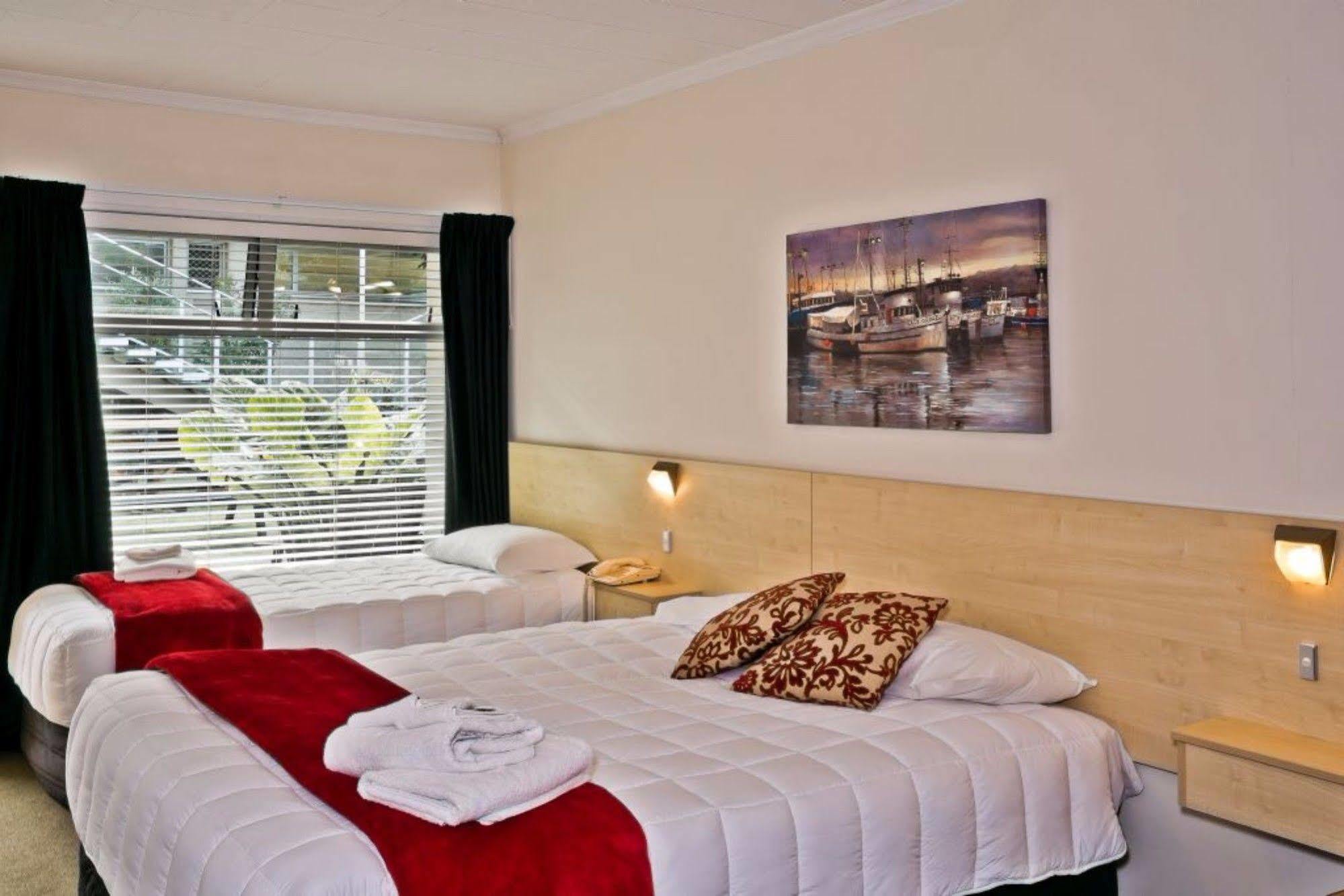 Picton Accommodation Gateway Motel Esterno foto